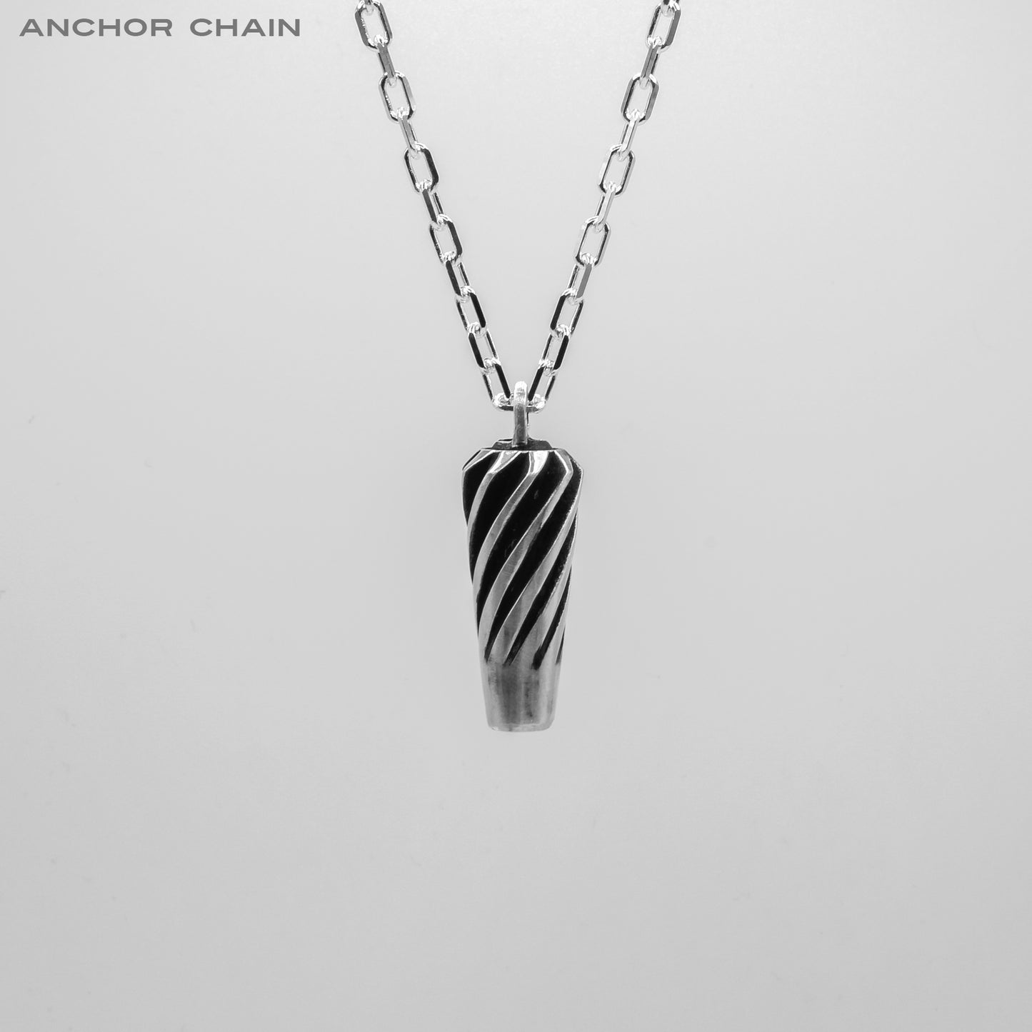 [TWO TONE] TAPERED GEAR PENDANT